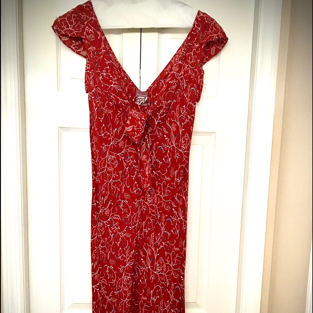 Salaam! Feminine cap-sleeved Summer Dress